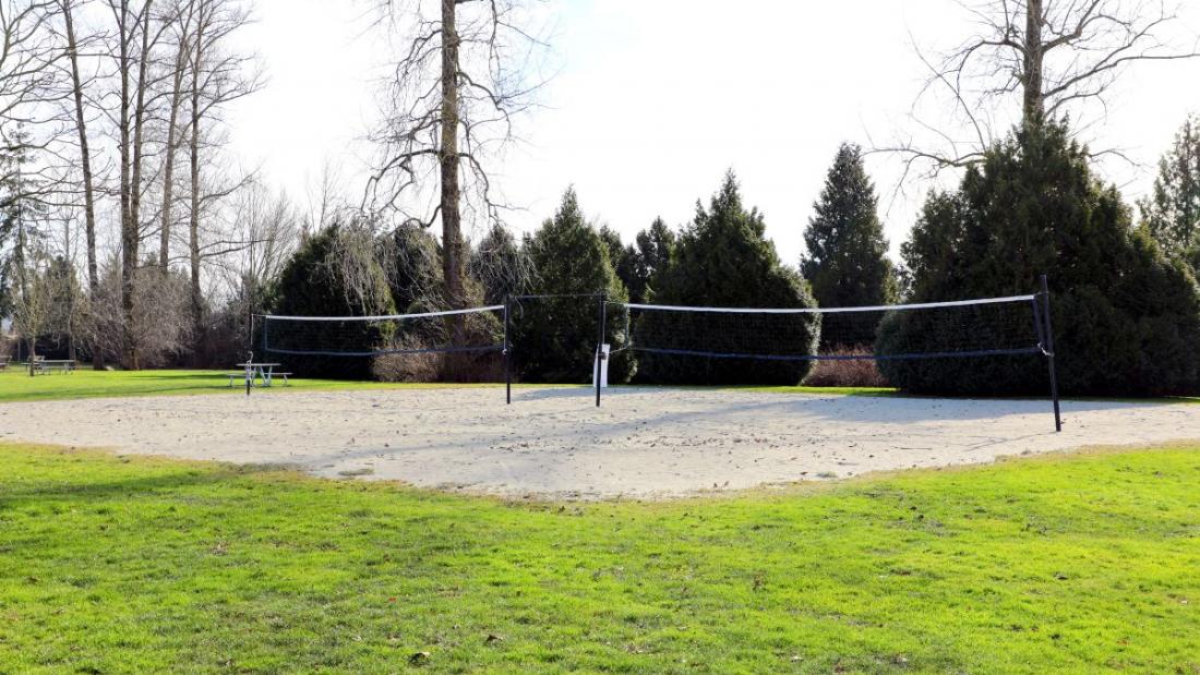 outdoor volleyball 