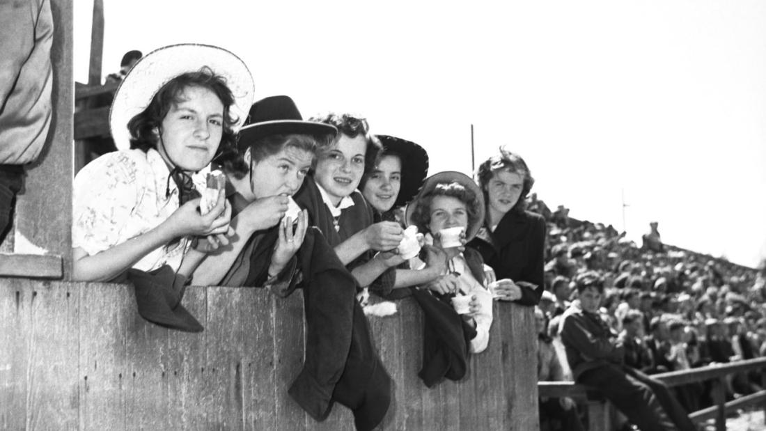 Cloverdale Rodeo, 1951. Neville Curtis Photograph Collection. Courtesy of Surrey Archives, NC223K. 