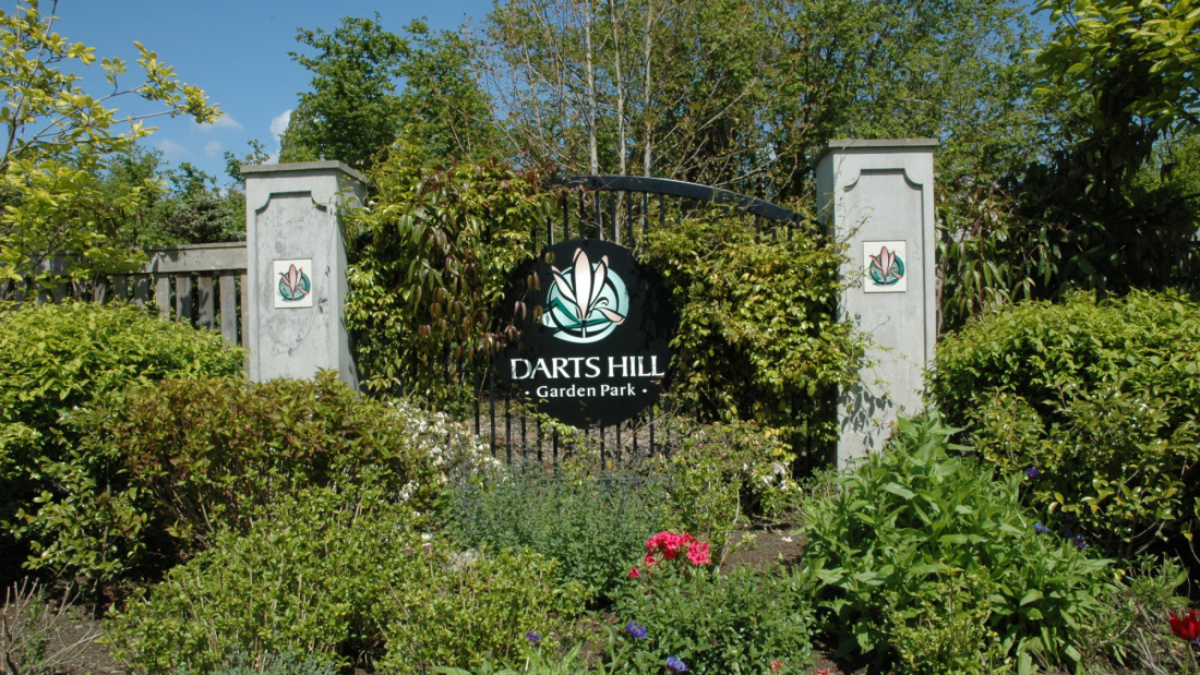 darts hill sign