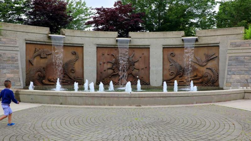 Holland Park Fountain