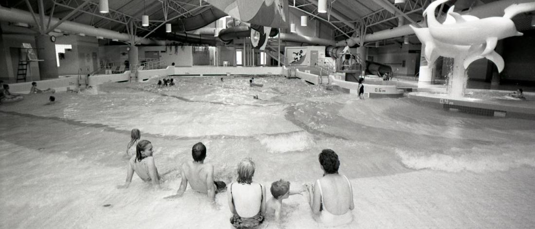 Newton Wave Pool in the 90s in black and white