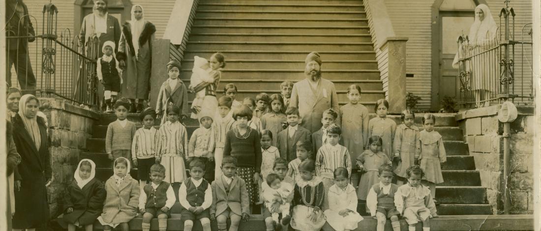 Group photo of children in front of the Vancouver 2nd Avenue Sikh Temple (19-). 