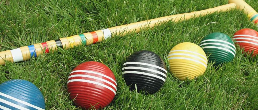 A croquet ballot and balls