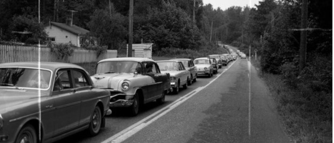 Cars along Crescent Road in the 1960s